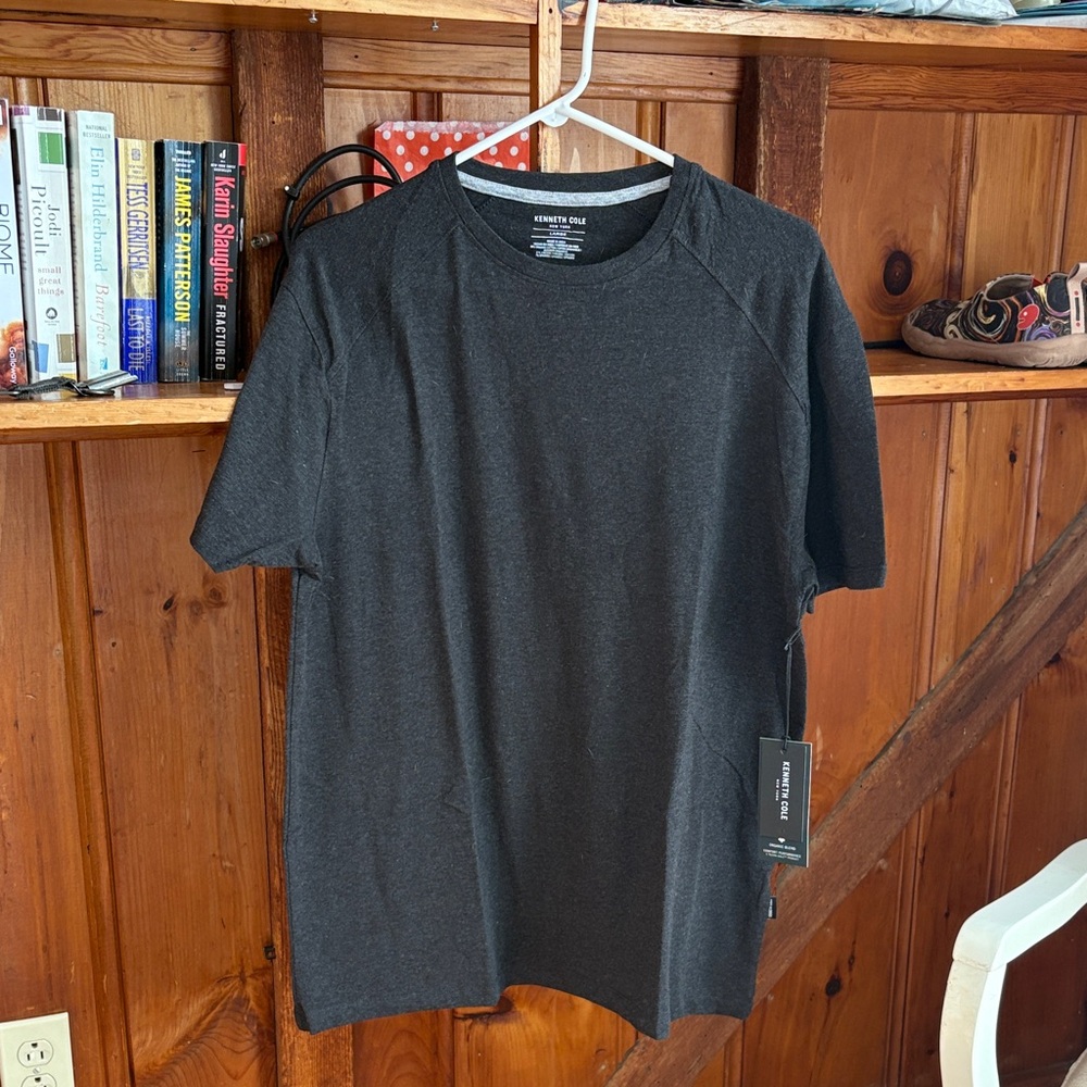 Donated Kenneth Cole Charcoal Short Sleeve Tee